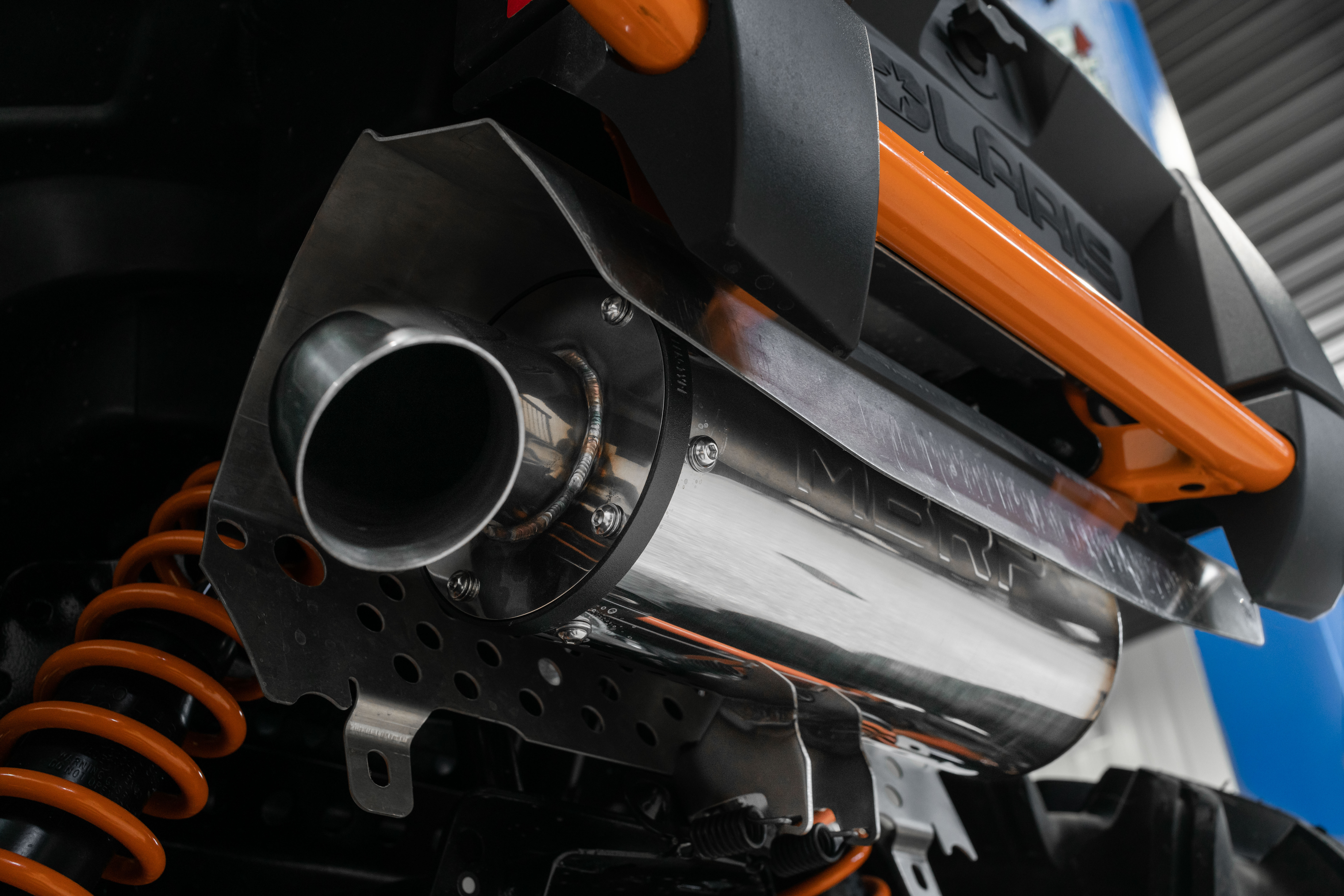 MBRP Exhaust AT-9525PT Performance Muffler. Spark Arrestor Included.